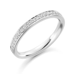 Platinum & Diamond Grain-Set 0.25CT Ring