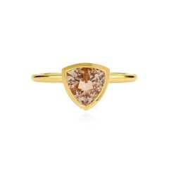 Pebbles Trillion-Cut Rose Quartz 18CT Yellow-Gold Ring