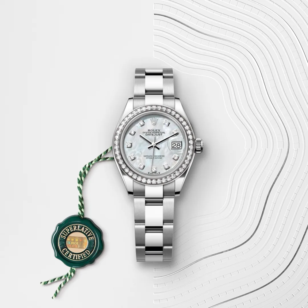 Rolex Lady-Datejust in White Rolesor - combination of Oystersteel and white gold with a White mother-of-pearl set with diamonds dial, Set with diamonds bezel, Oyster, three-piece solid links bracelet.